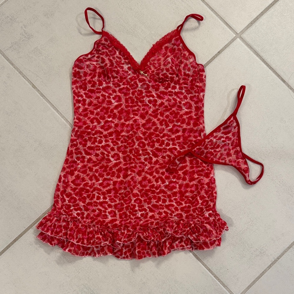 Victoria’s Secret Red Lace Women's Intimate Set